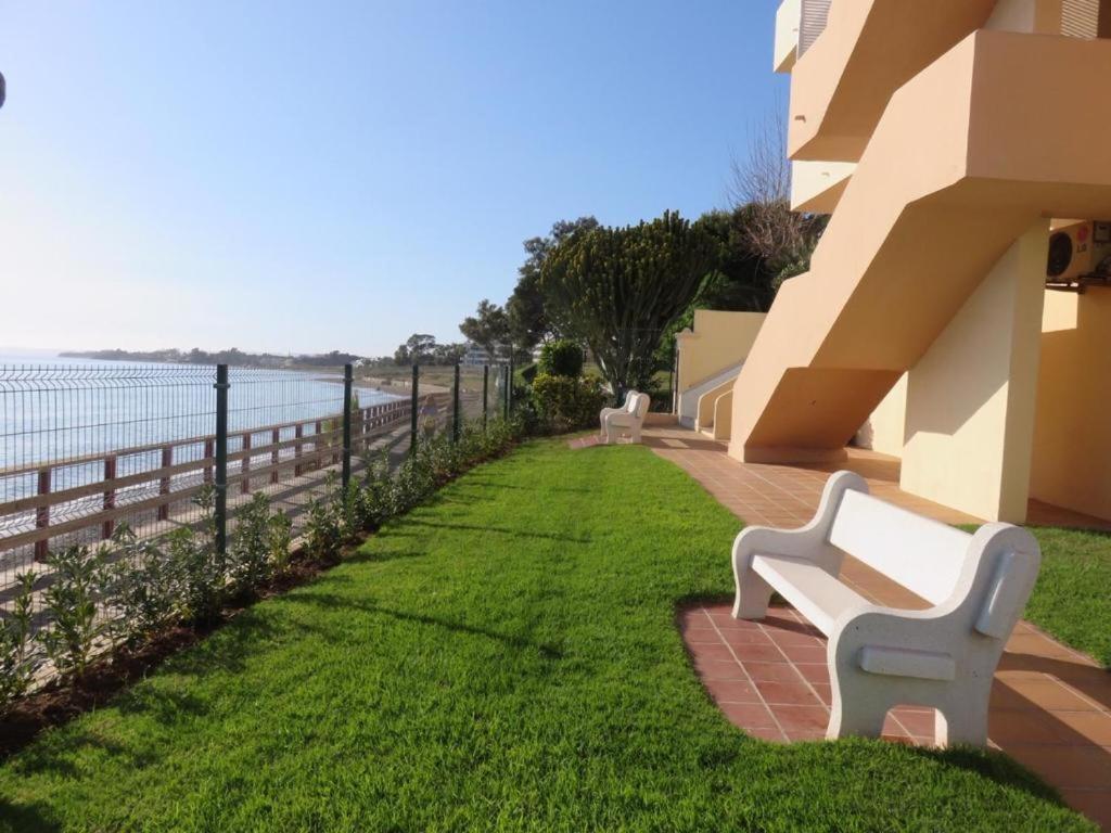 Seaside View Apartment Estepona Luaran gambar