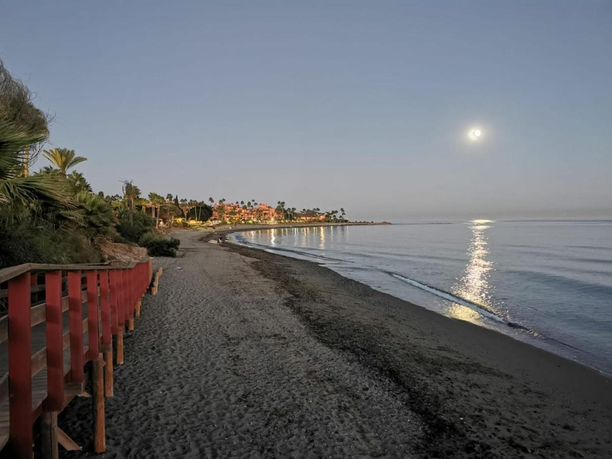 Seaside View Apartment Estepona Luaran gambar
